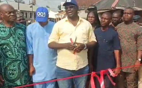 Avu market/Umuajala road commissioned